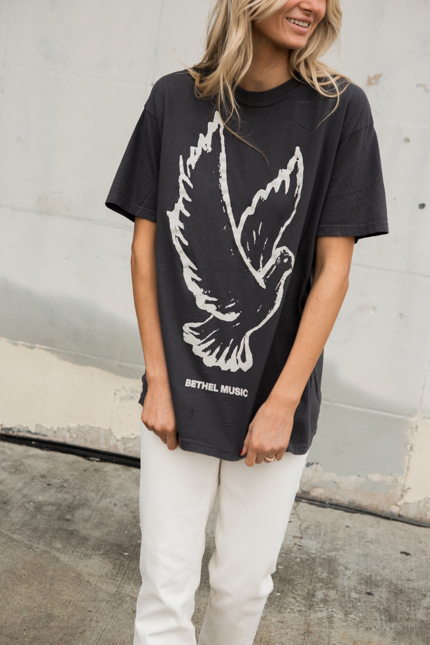 BETHEL DOVE TEE