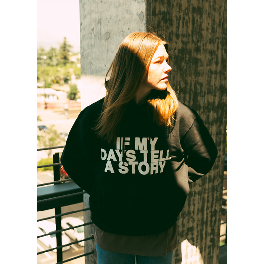 Center Hoodie