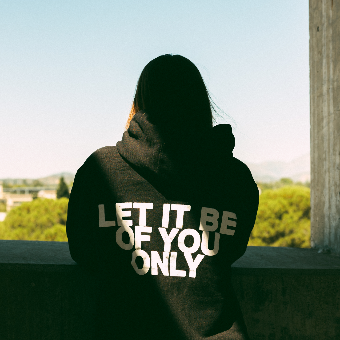 Center Hoodie